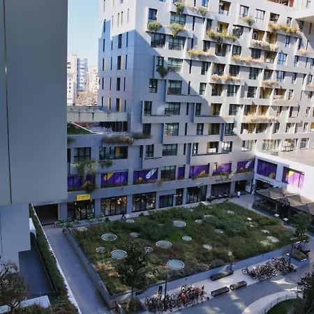 Luxury Square 21 Tirana